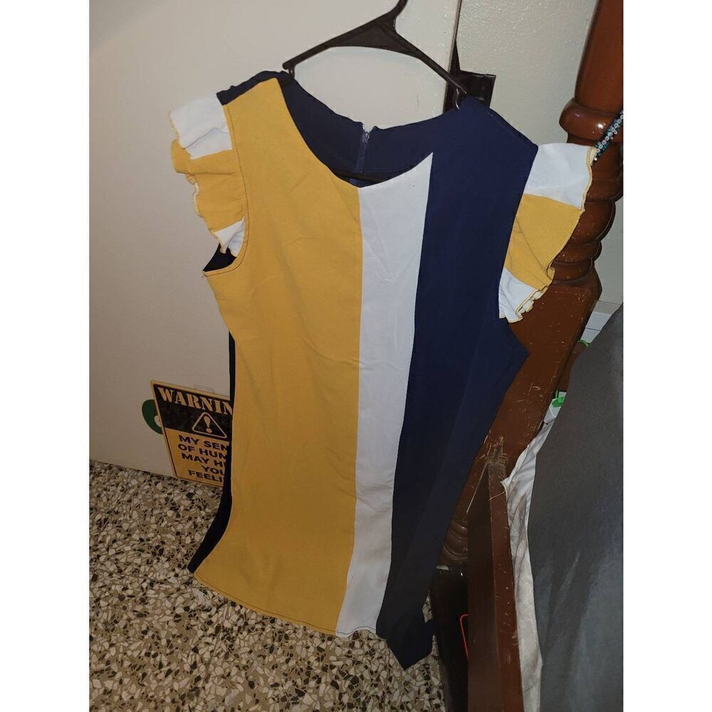 Emery Rose sophisticated dress